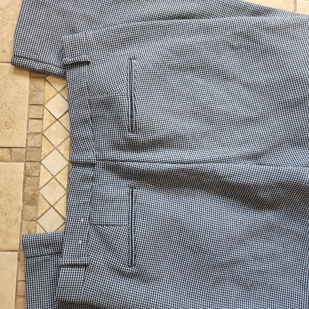 Ann Taylor Plaid Dress Pants - Picture 5 of 5